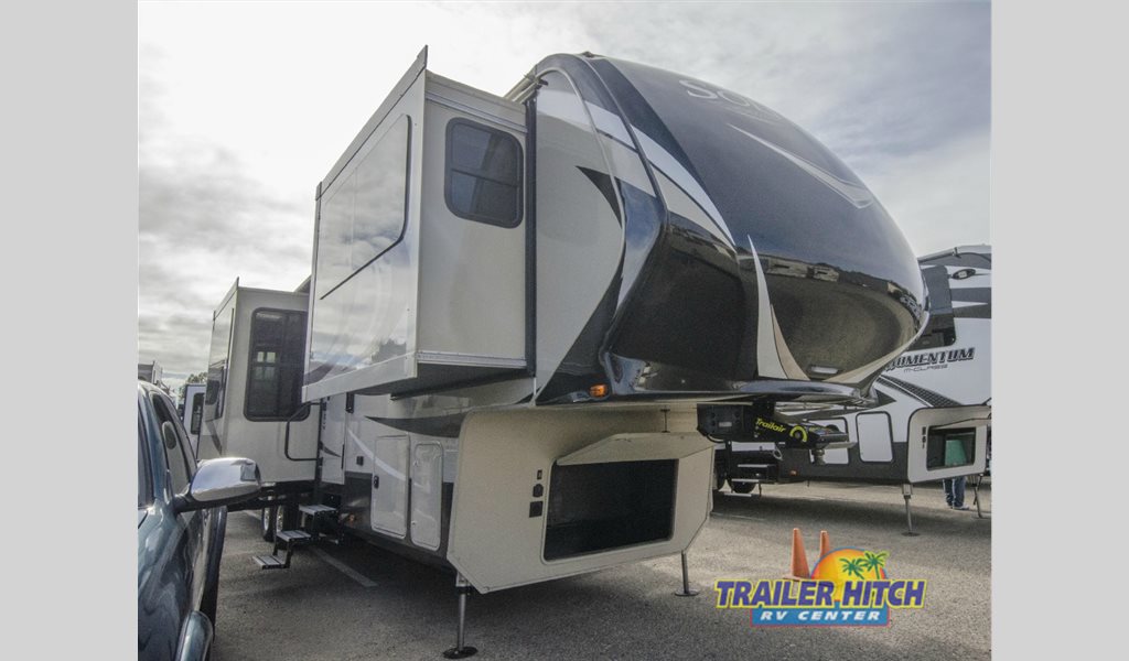 Grand Design Solitude 379fl Fifth Wheel