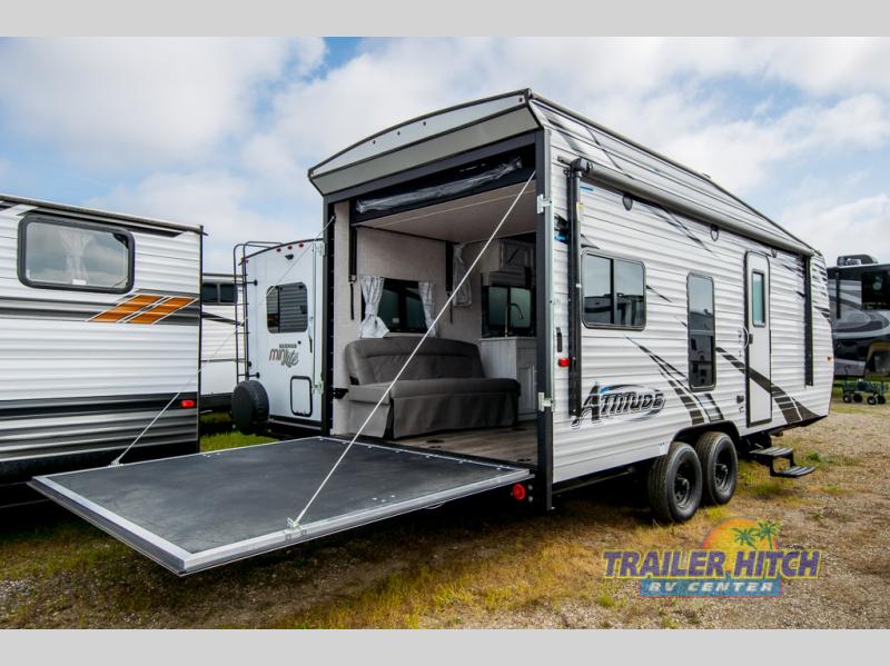 Toy Hauler Travel Trailers Under 30k